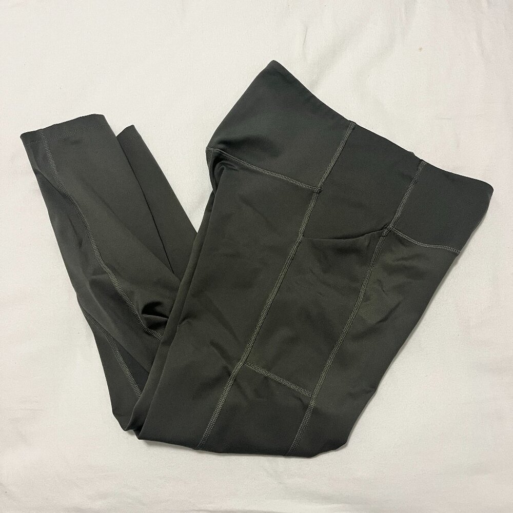 Girlfriend Collective High-Rise Pocket Legging Size M, Color: Thyme